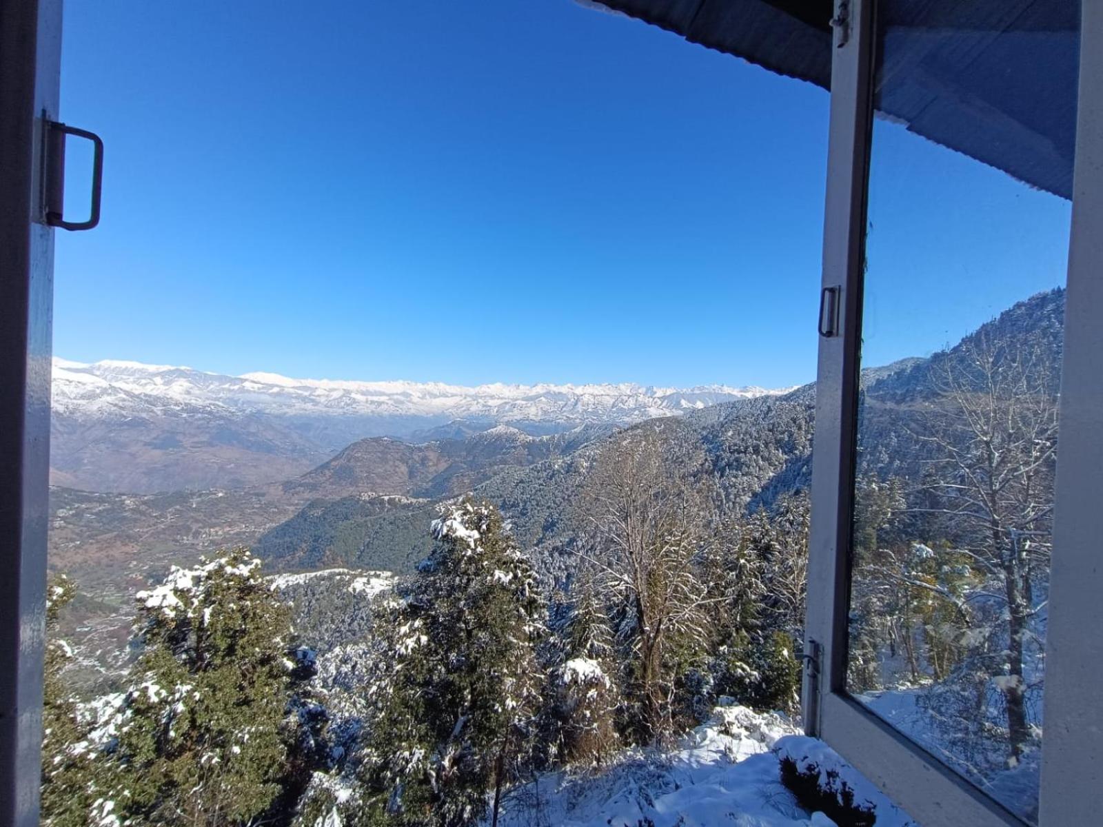 Surya Resort Dalhousie Bagian luar foto